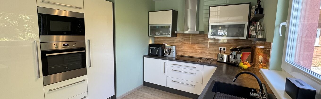 Prodej RD 5+1 s garáží a pozemkem o výměře 1050 m2 ve Vejprnicích u Plzně