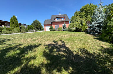 Prodej RD 5+1 s garáží a pozemkem o výměře 1050 m2 ve Vejprnicích u Plzně