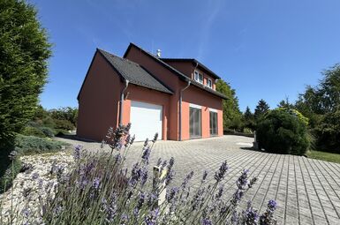 Prodej RD 5+1 s garáží a pozemkem o výměře 1050 m2 ve Vejprnicích u Plzně