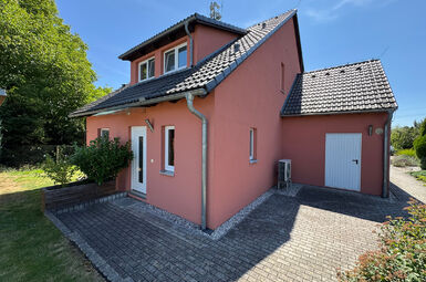 Prodej RD 5+1 s garáží a pozemkem o výměře 1050 m2 ve Vejprnicích u Plzně