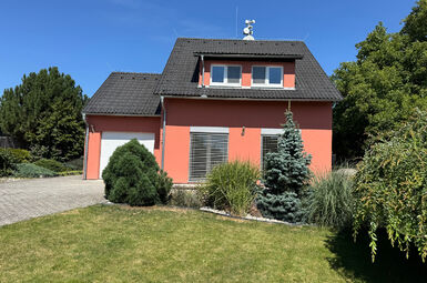 Prodej RD 5+1 s garáží a pozemkem o výměře 1050 m2 ve Vejprnicích u Plzně