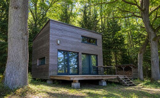 Fotografie nemovitosti - Moderní chata u Štěpánského rybníka v Brdech, obec Cheznovice