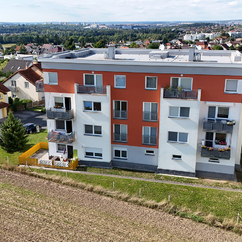 Slunný byt 3+kk s balkonem, sklepem a parkovacím stáním v Plzni - Černicích